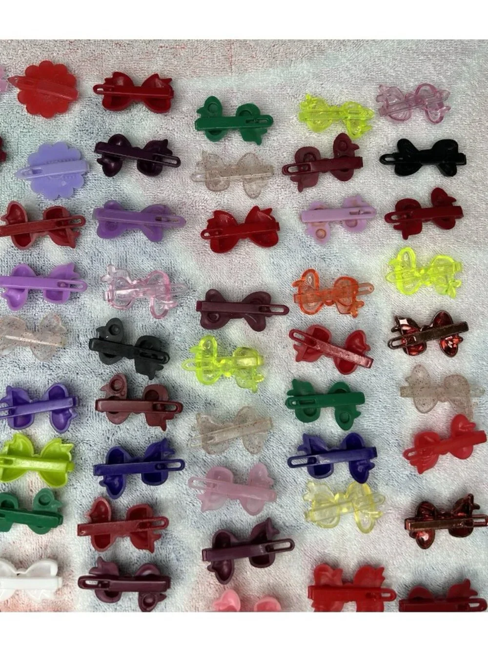 100+ Vintage Plastic Hair Barrettes Lot Flowers Bows Colorful Girls 80s 90s